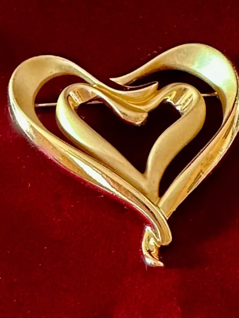 Bold Gold Double Heart Ribbon Brooch Shiny Matte 2.0" Designer Look Classic Vtg.