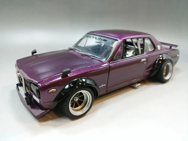 Kyosho Nissan Skyline 2000GT-R KPGC10 – Racing – 1/18 – Miniature De Collection