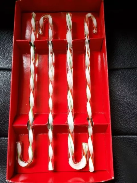 Pier 1 Set of 4 Christmas Glass Swizzle Sticks