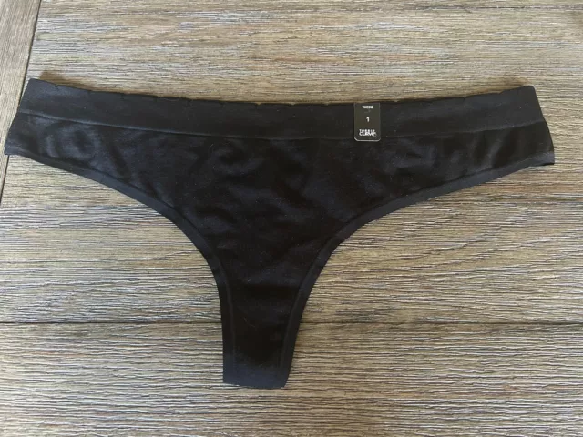 NWT Torrid Plus Size 1 1X 14/16 Black Thong Panty