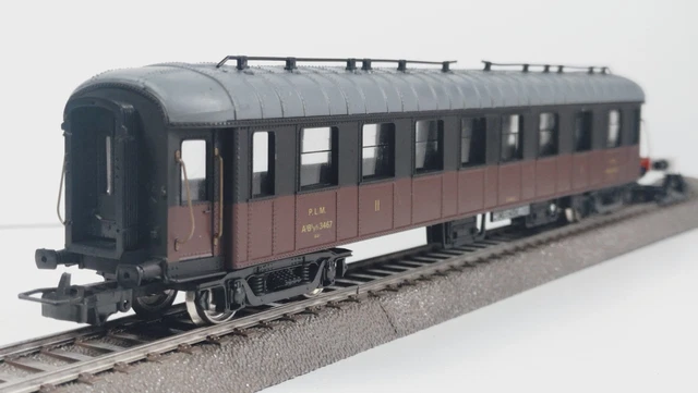 Coffret de 2 voitures voyageurs Le Capitole SNCF - MINITRIX 15951 - N