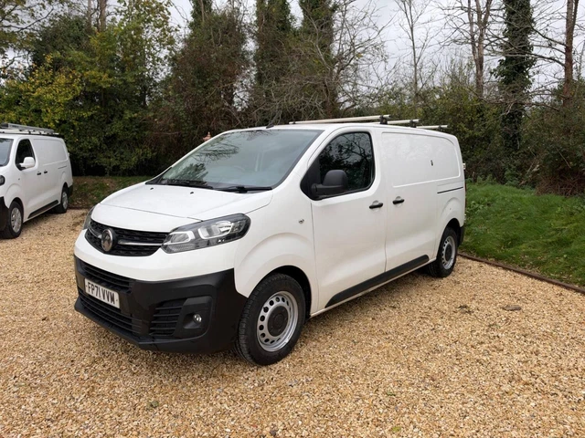 2022 VAUXHALL VIVARO 3100 2.0d 145PS Dynamic H1 Van PANEL VAN DIESEL ...