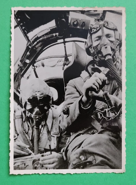 Deutsche Luftwaffe 2 Weltkrieg Piloten FOTO: IM COCKPIT eines deutschen Bombers,Piloten, Luftwaffe 2WK EUR 15