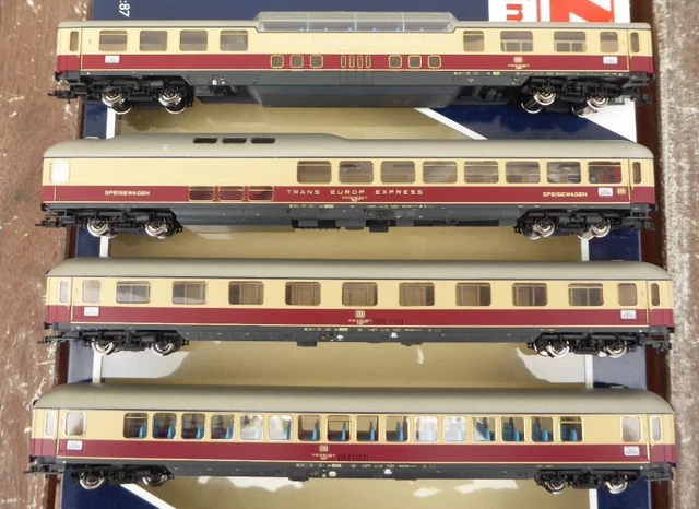 鉄道模型 Lima WAGEN RHEINGOLD 1968 Lima WAGEN RHEINGOLD 1968 - メルカリ