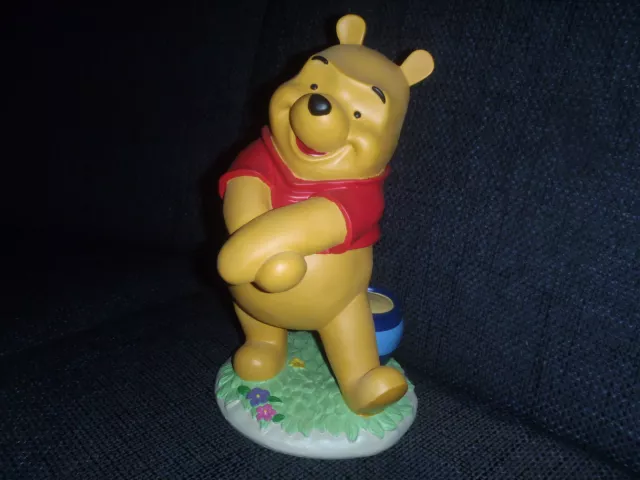 Extremely Rare! Walt Disney Winnie the Pooh in Garden Figurine Statue