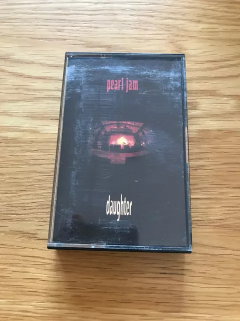 pearl jam daugther 2 titres (audio tape) cassette audio