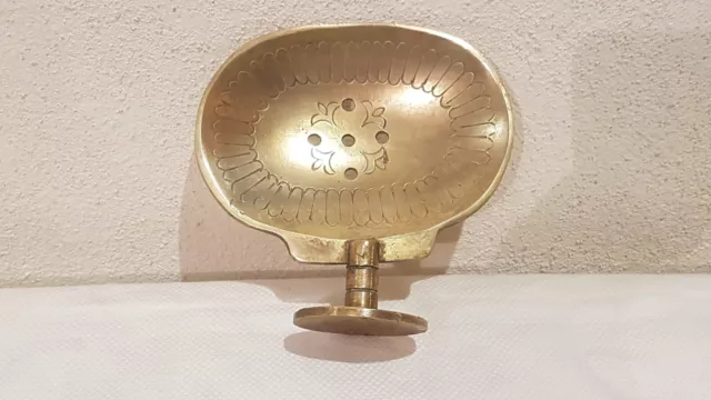 Ancien Porte Savon  Bronze ciselé décor Fleur de Lys XIX° lourd 400 gr. Qualité