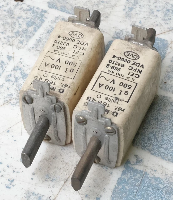 2x Legrand 0 168 45 016845 Cartouche 100A à couteau gI T2 500V. Lot de 2 7