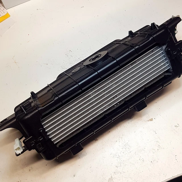 MITSUBISHI OUTLANDER PHEV Hybrid Battery Cooling Radiator Unit P/N