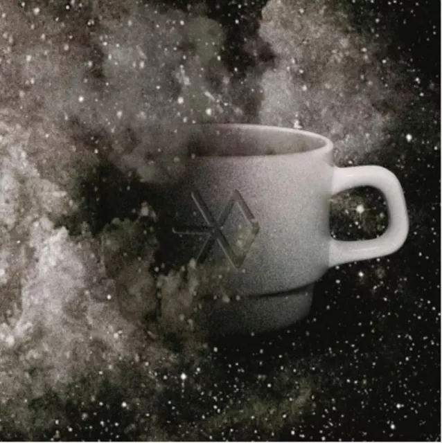 K-POP EXO Winter Special Album "UNIVERSE" [ 1 Photobook + 1 CD ]