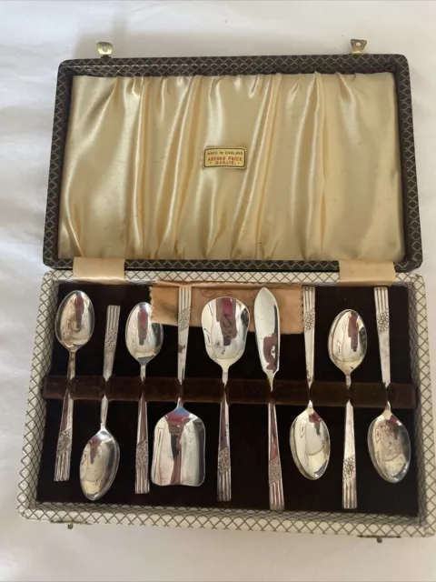 Vintage Arthur Price & Co. Silver Spoon Set With Case – England – Epns