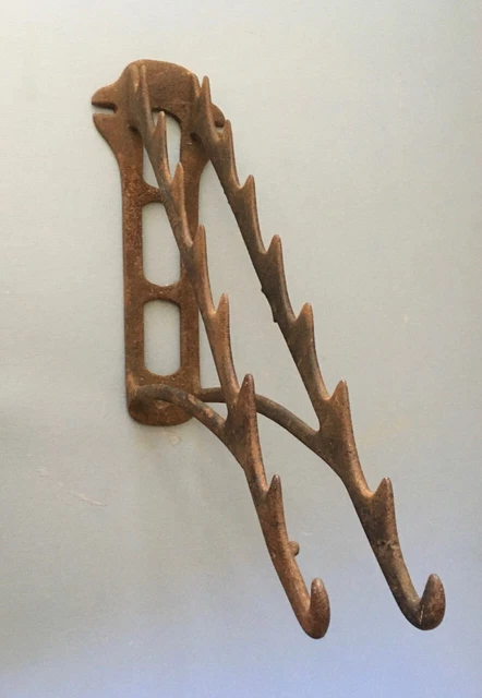 Horse Barn Stable Bridle and Harness Tack Wall Rack Hanger Cast Iron