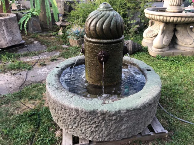 Alte / Historische Brunnen , Ringbrunnen , Sandsteinbrunnen, Steinbrunnen