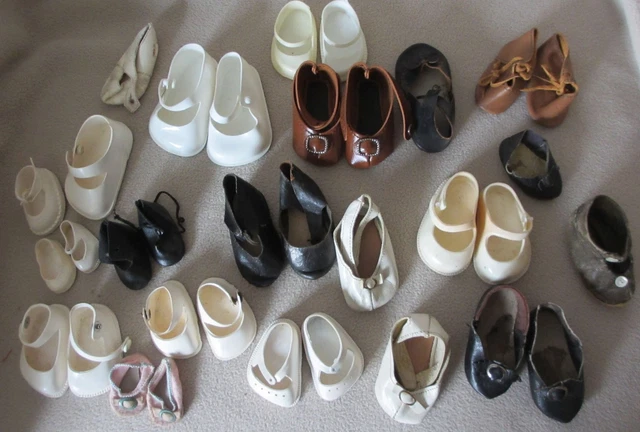 Chaussures Anciennes Pour Poupée – Vintage – Occasion