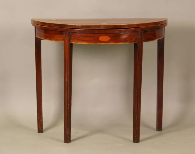 Antique Georgian Mahogany Tea / Side / Occasional Table