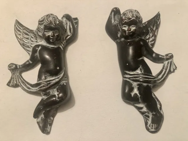 Pair of Vintage Cast Iron Cherubs Wall Hanging Angels Distressed Bronze Look