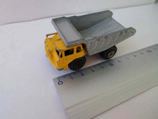 Voiture Miniature Formule 1 Jaune - Marque Majorette échelle 1:59 - Occasion
