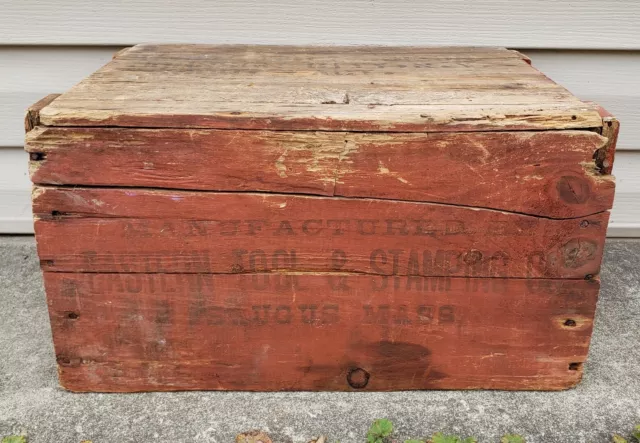 Rare Antique Vintage Eastern Tool Stamping Co Wooden Advertising Crate Box Sign