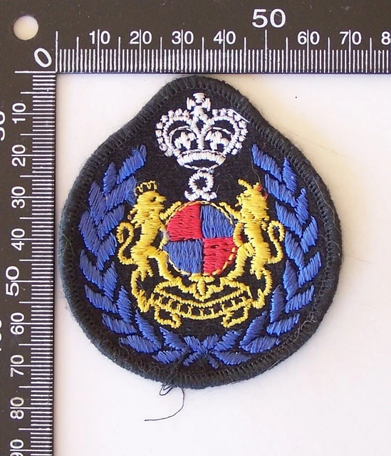 VINTAGE ROYAL MILITARY Crest Embroidered Badge Cloth SewOn Patch 5.00