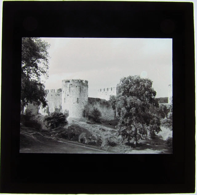 Glass Magic Lantern Slide CHEPSTOW CASTLE C1910