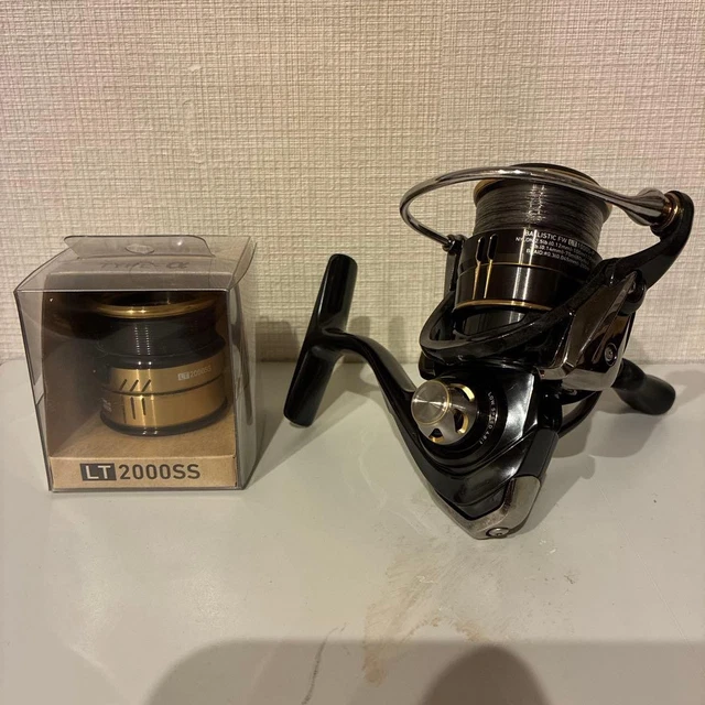 DAIWA 19 BALLISTIC FW LT2500S-CXH Spinning Reel High Gear Light