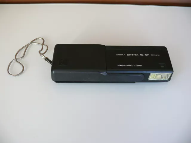 Kodak Ektra 12-EF Kamera electronic flash schwarz