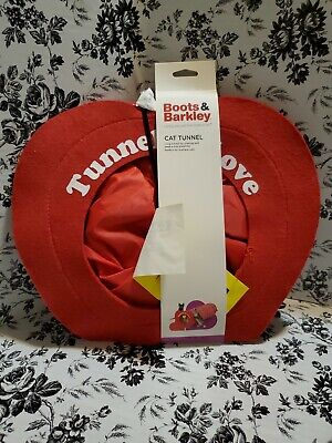 Boots & Barkley Red Heart Print 3 Foot Collapsible Cat Tunnel NEW