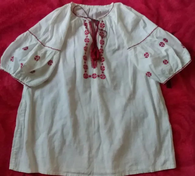 Ukrainian vintage embroidered blouse,girls 7-9y,cotton,handiwork, Ukraine