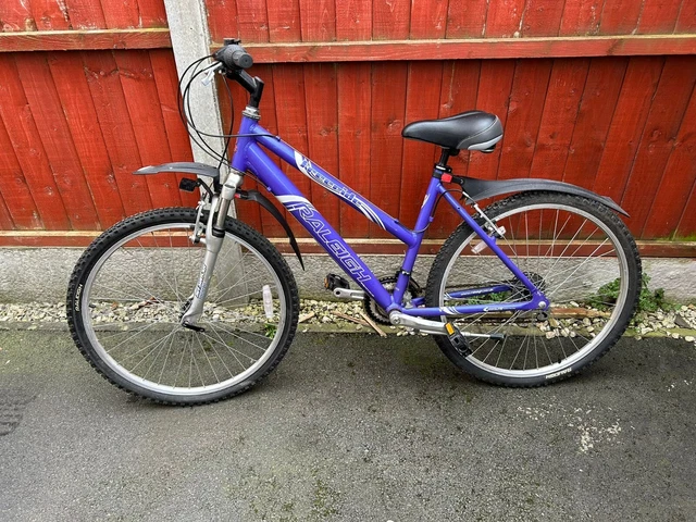 LADIES RALEIGH FREERIDE Purple Mountain Bike 18 Shimano Gears All