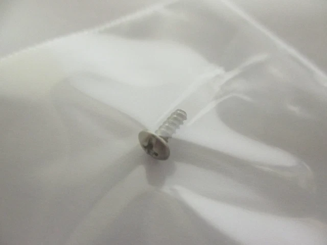 NEW SHIMANO BAITCASTING REEL PART - BNT0817 - Caenan 100 Caius 200 - Screw