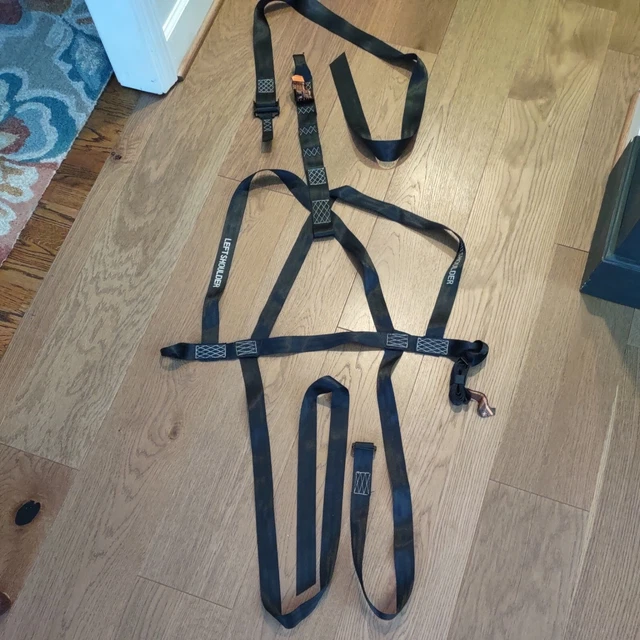 XSTAND JAYHAWK TREE Stand Full Body Fall Arrest Harness & 4'8" Tree