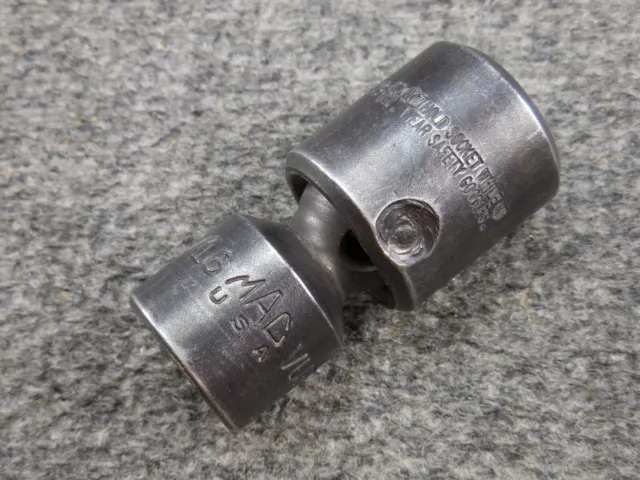 MAC Tools VUP226R Impact Universal 11/16 in. Socket 1/2" Drive 6 Point USA SAE
