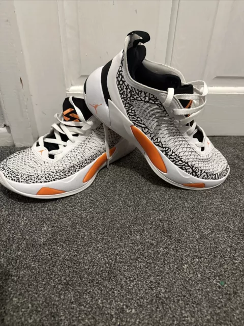 Basketball shoes on sale mens size 8