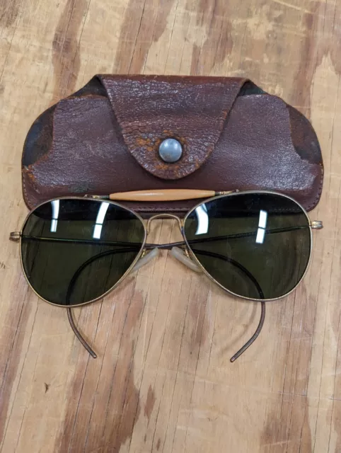 WWII Willson 1945 Aviator Sunglasses w/ Case Wilson Original Pilot