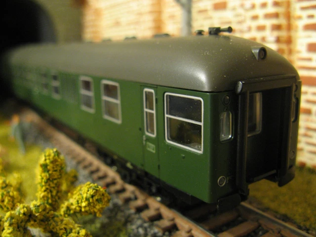 Coffret 3 voitures Autrichiennes HOe ROCO-34103 - UTM Modélisme Ferroviaire