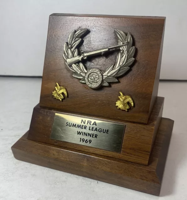 Vintage NRA 1969 Summer League Winner Award Trophy Rifle Emblem