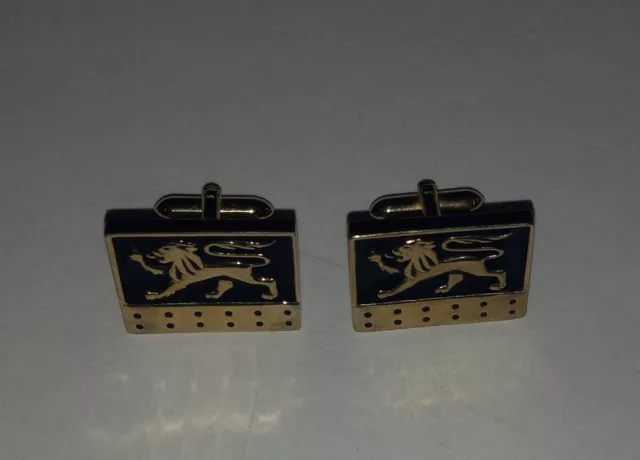 Vintage Black And Gold Tone Unbranded Medieval Motif Cuff Links