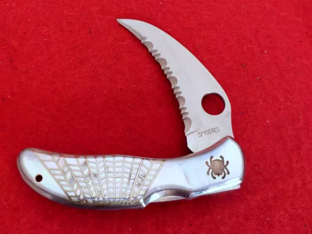 Spyderco mother/pearl spiderweb pearl Santa Fe Stoneworks mint hawkbill knife