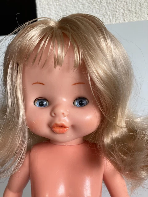 poupée mannequin vintage Famosa "Irvine" 36cm yeux marguerite soeur de Nancy 17