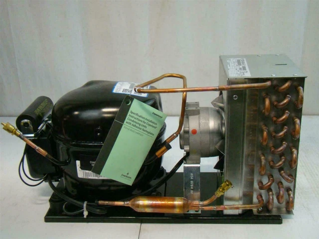 Copeland Hermatic Condensing Unit 115V 1/4HP ARE25C3E-IAA-103 M2CH-0024-IAA-121 Copeland Hermatic Condensing Unit 115V 1/4HP ARE25C3E-IAA-103 M2CH-0024-IAA-121