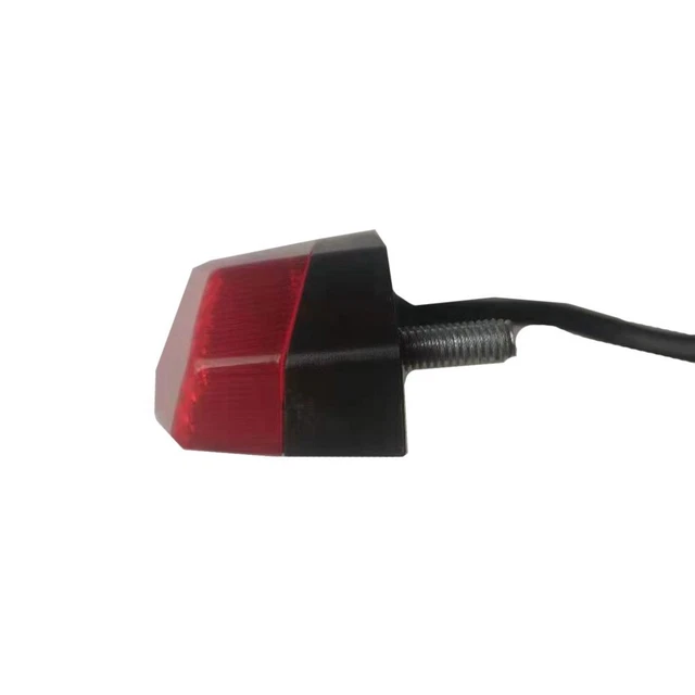 Feu Antibrouillard Arrière 8J0945703 Installation Facile Pour