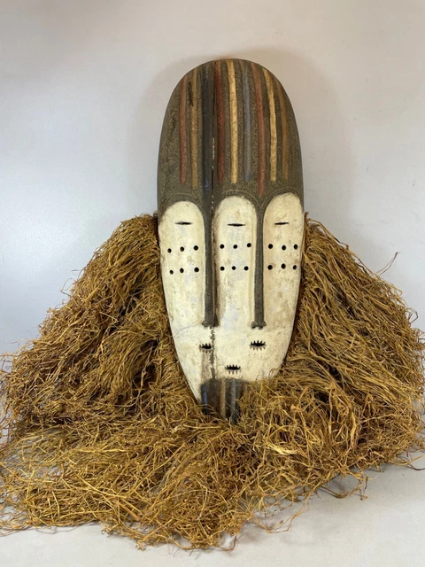 230615 - Large African NGIL Fang mask with Raffia - Gabon.