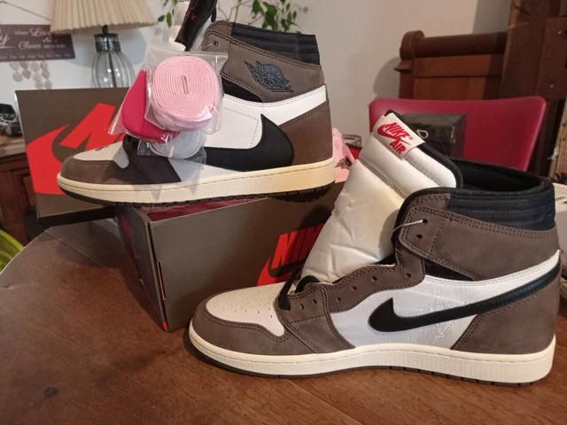 mocha 1 nike