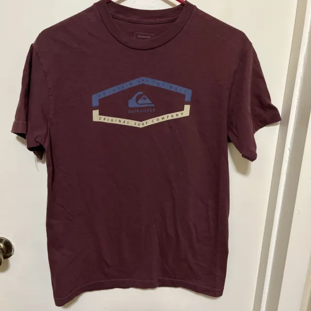 Quicksilver Original Surf Company Burgundy T-Shirt Size M Regular Fit