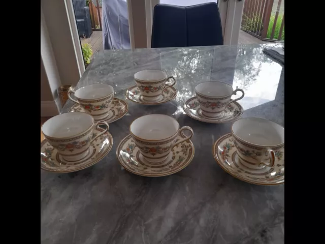 Fabulous Set of Six Vintage Aynsley Devonshire Cups And Saucers