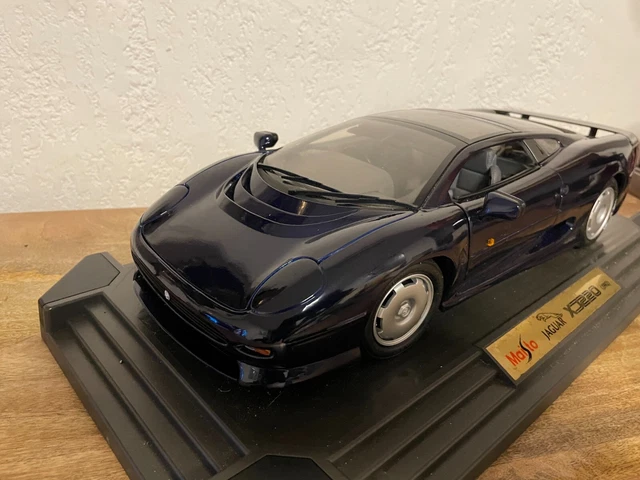 Maisto 1/12 - Jaguar XJ220 1992 - Réf 33201 - Bleu Métallisé - Occasion
