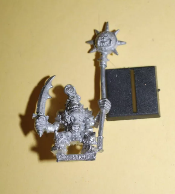 Warhammer - Orcs & Goblins - Classic Metal Orc,  Standard bearer #B