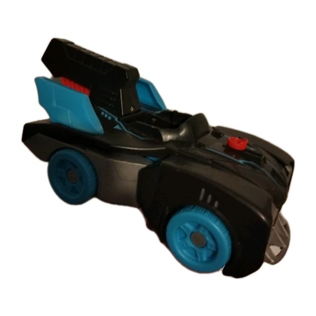 Fisher-Price Imaginext Bat-Tech Tank With Batman Figure - Lights & Projectile Launcher For Kids 3+