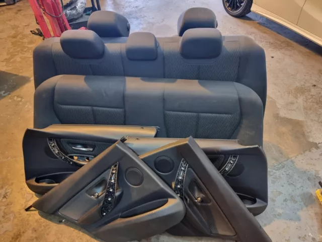 Bmw f30 online folding rear seats