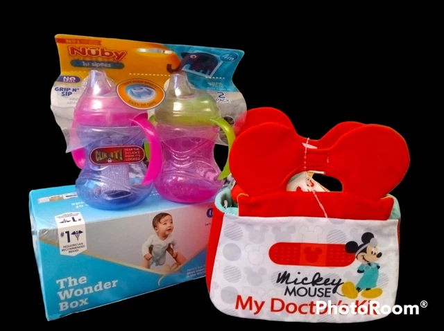 Enfamil The Wonder Box  Neuro Pro Gentle Ease W/ Nuby 1st sipeez.